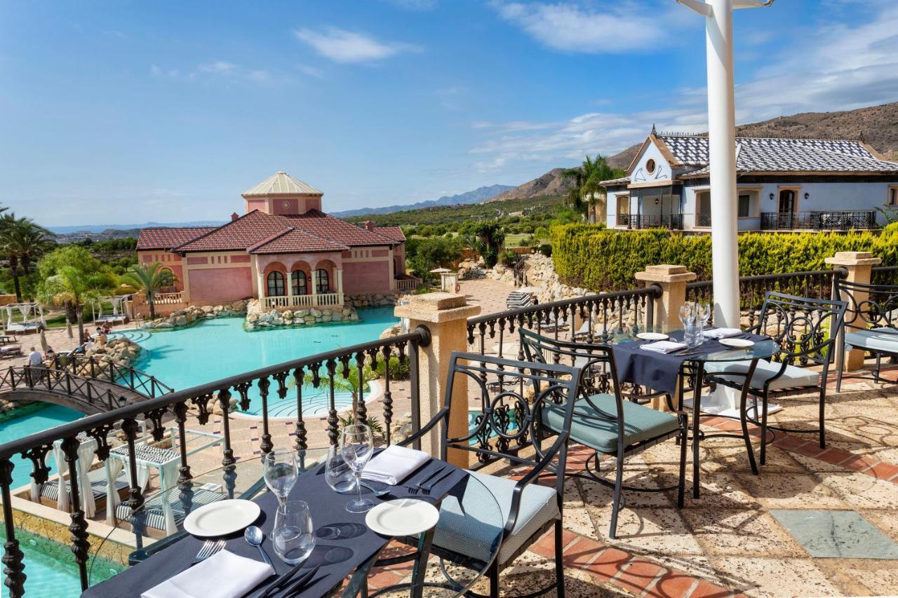 The Level At Melia Villaitana (Adults Only) Бенидорм Экстерьер фото